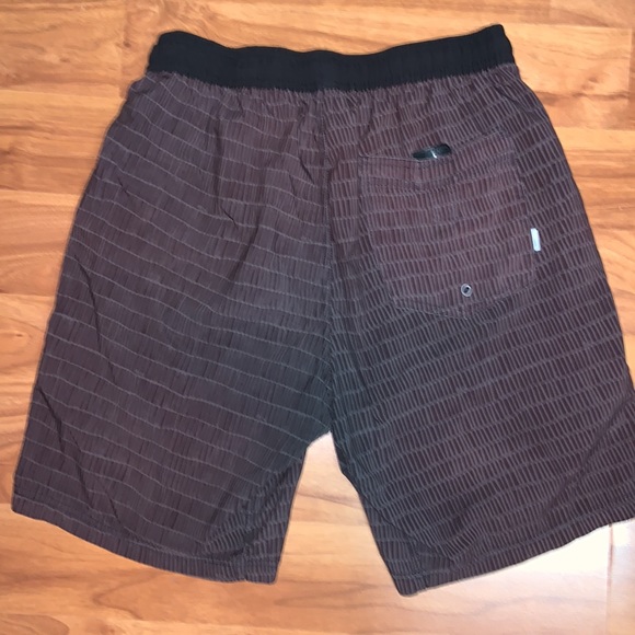 MEN’S Vuori Workout Shorts - Picture 6 of 6